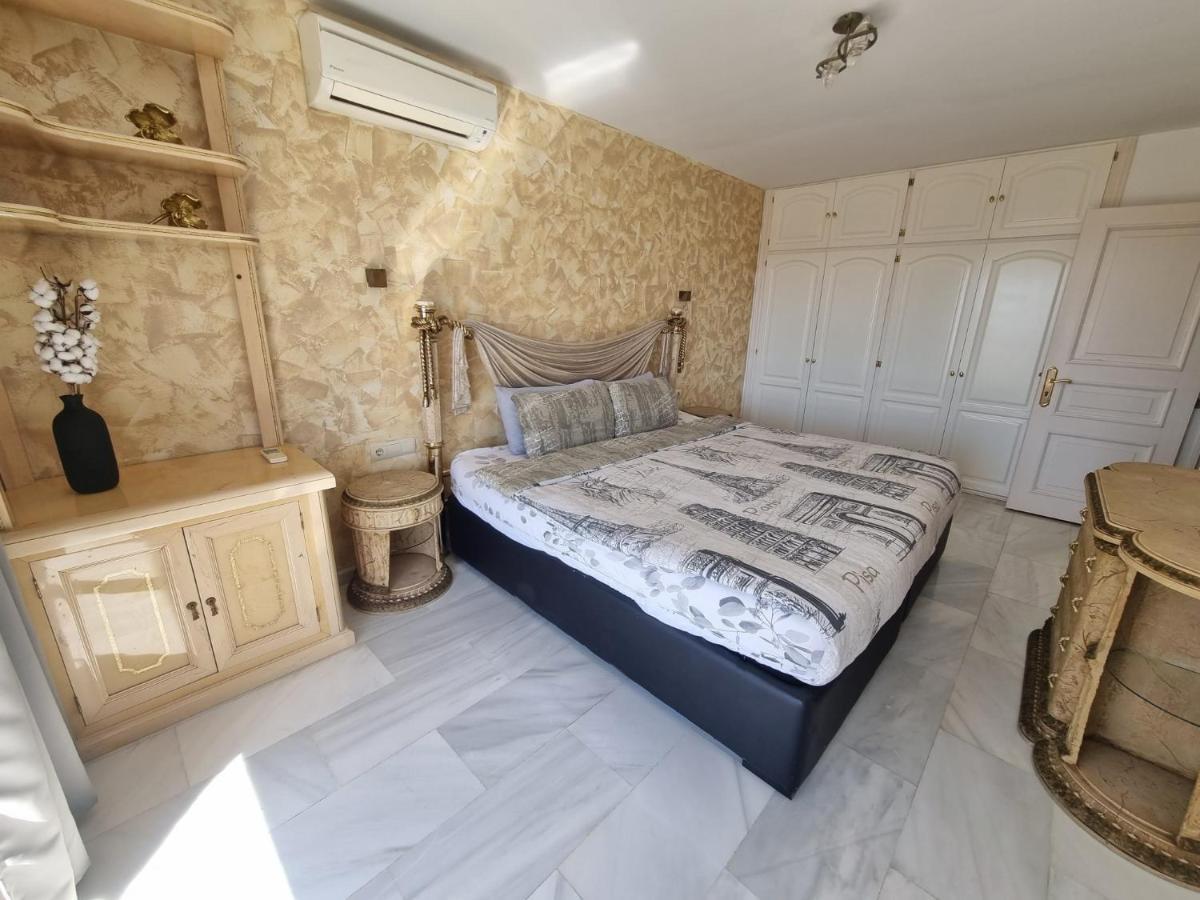 Penthouse With Private Pool, Hot Tub Jacuzzi With Sea Views And Chill-Out Zone, Close To The Sea Марбелья Экстерьер фото