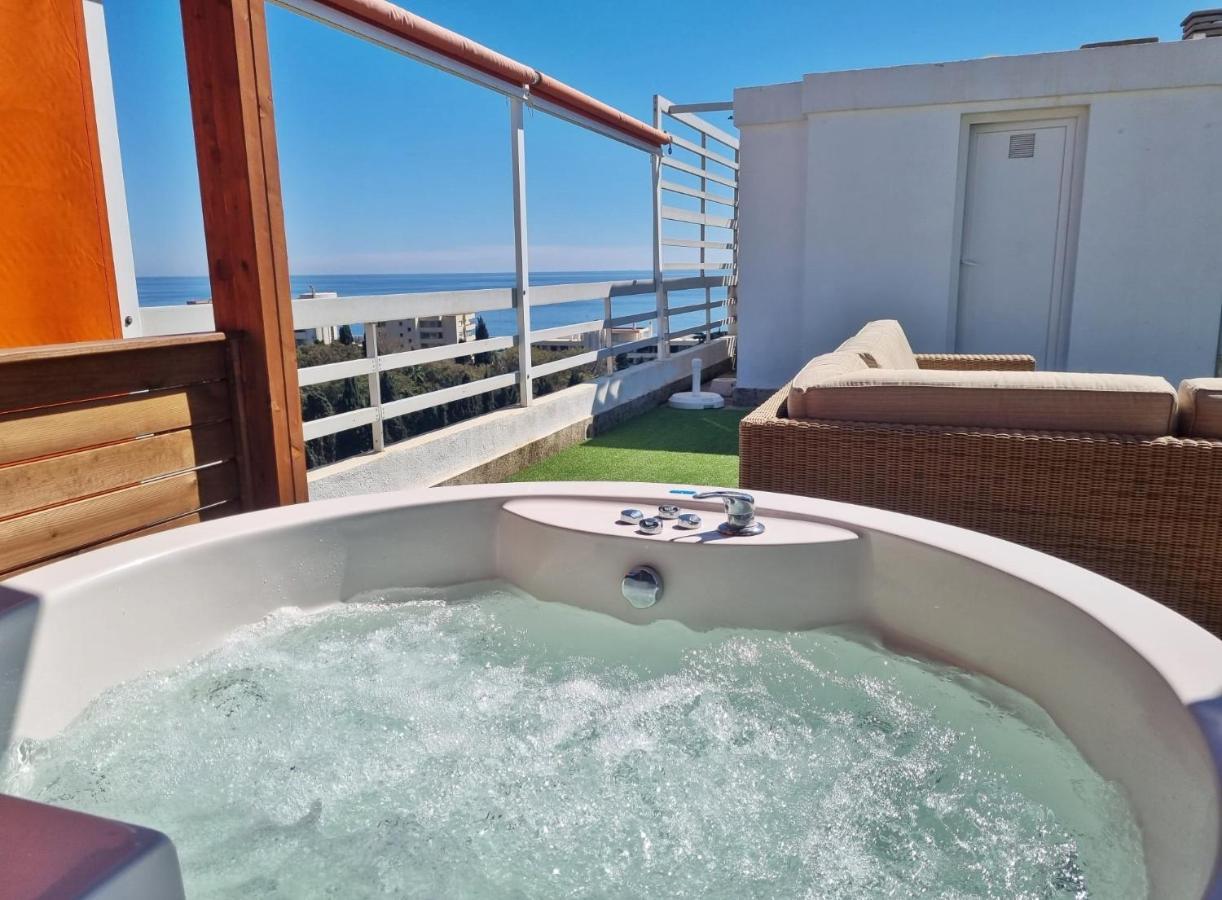 Penthouse With Private Pool, Hot Tub Jacuzzi With Sea Views And Chill-Out Zone, Close To The Sea Марбелья Экстерьер фото