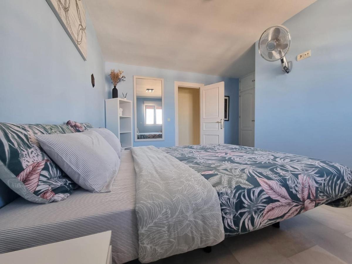Penthouse With Private Pool, Hot Tub Jacuzzi With Sea Views And Chill-Out Zone, Close To The Sea Марбелья Экстерьер фото